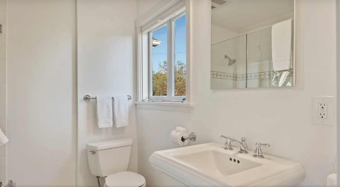 Anacapa House - Image 22